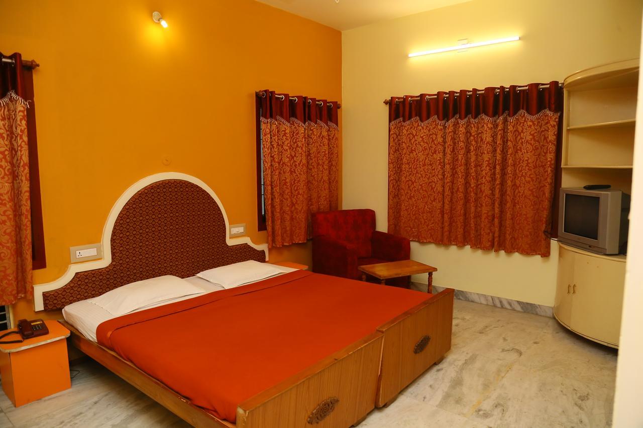 Le Garden Inn Kumbakonam Luaran gambar